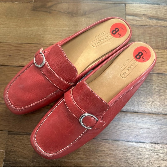 Coach Red Pebbled Leather Silver Logo Loafer Mules 8.5 - Picture 2 of 3